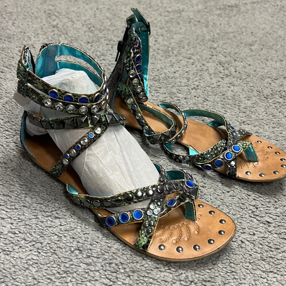 Bling Bakers gladiator sandals with zipper size 7.5